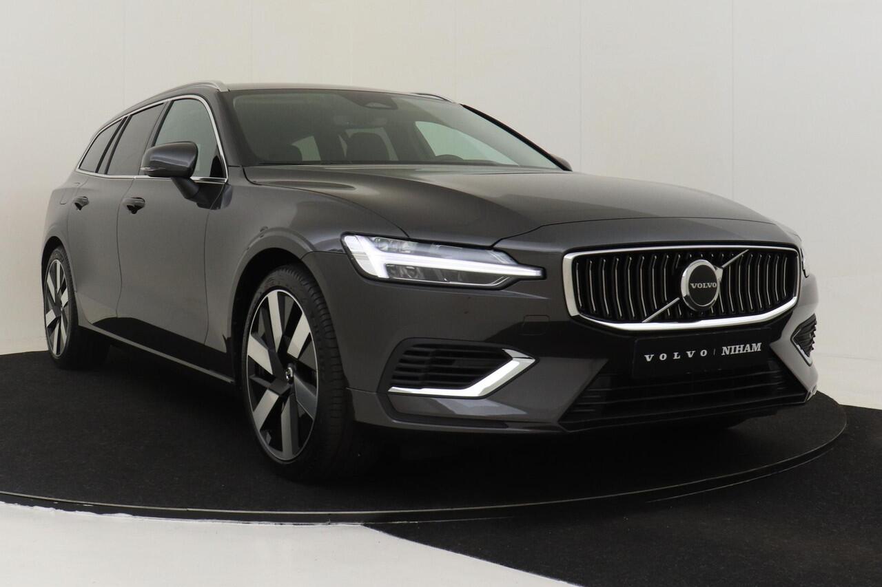 Volvo V60 T6 PLUG-IN HYBRID AWD ESSENTIAL EDITION -ADAP.CRUISE|CLIMATE|BLIS|19"|PRIVACY.GLASS|PARK.ASSIST
