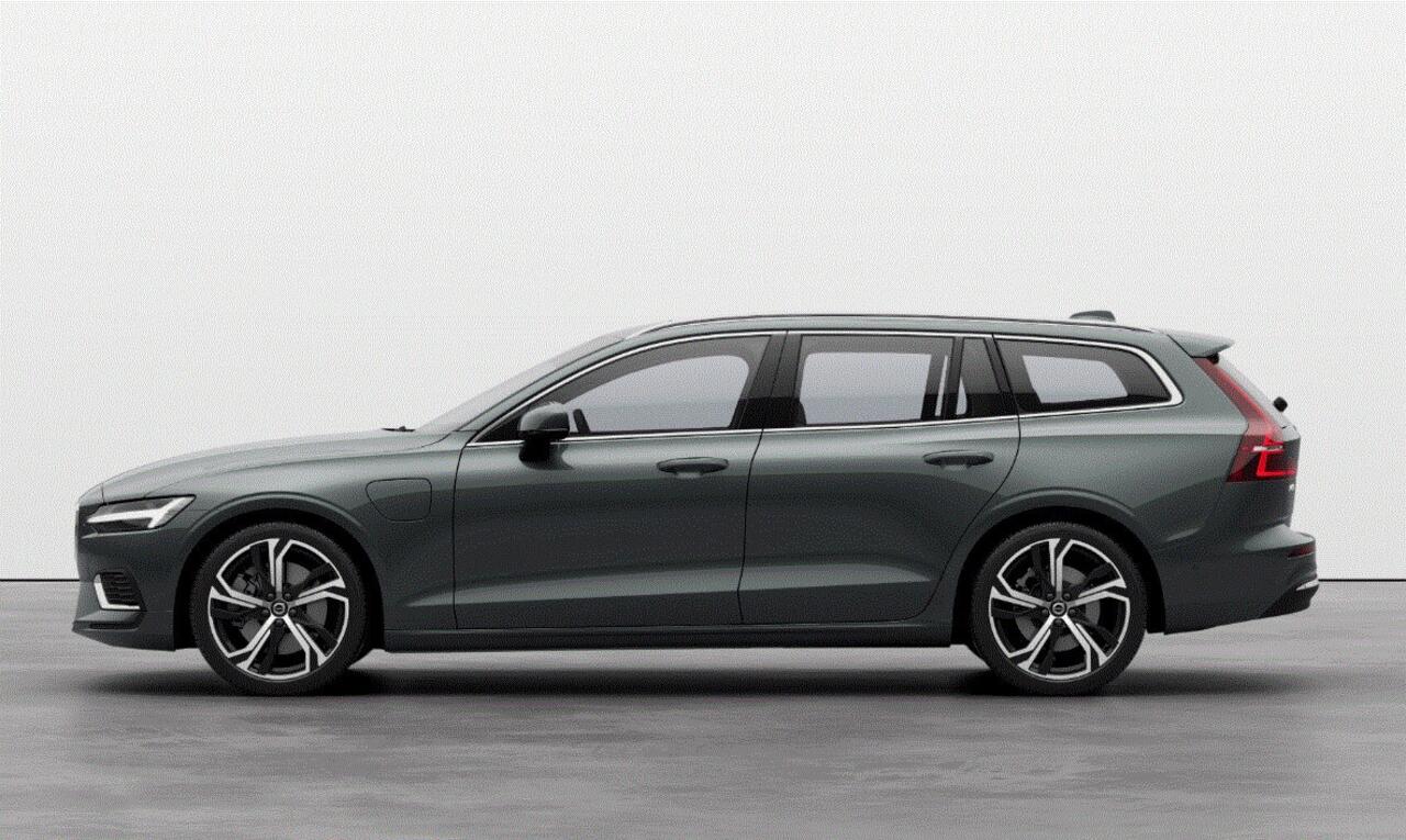 Volvo V60 T6 350PK Automaat Plug-in Hybrid AWD Ultra Bright / Navigatie / Head Up Display / 360 Camera / Harman Kardon / Panorama Dak / Massage Stoelen /