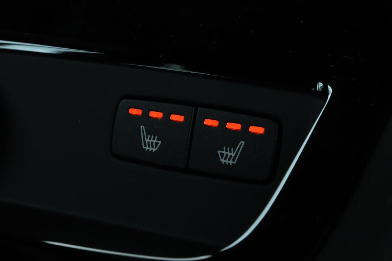 Volvo V60 T6 PLUG-IN HYBRID AWD PLUS DARK -GEVENT.LEDER|360°CAM|ADAP.CRUISE|KEYLESS|VERW.VOORRUIT