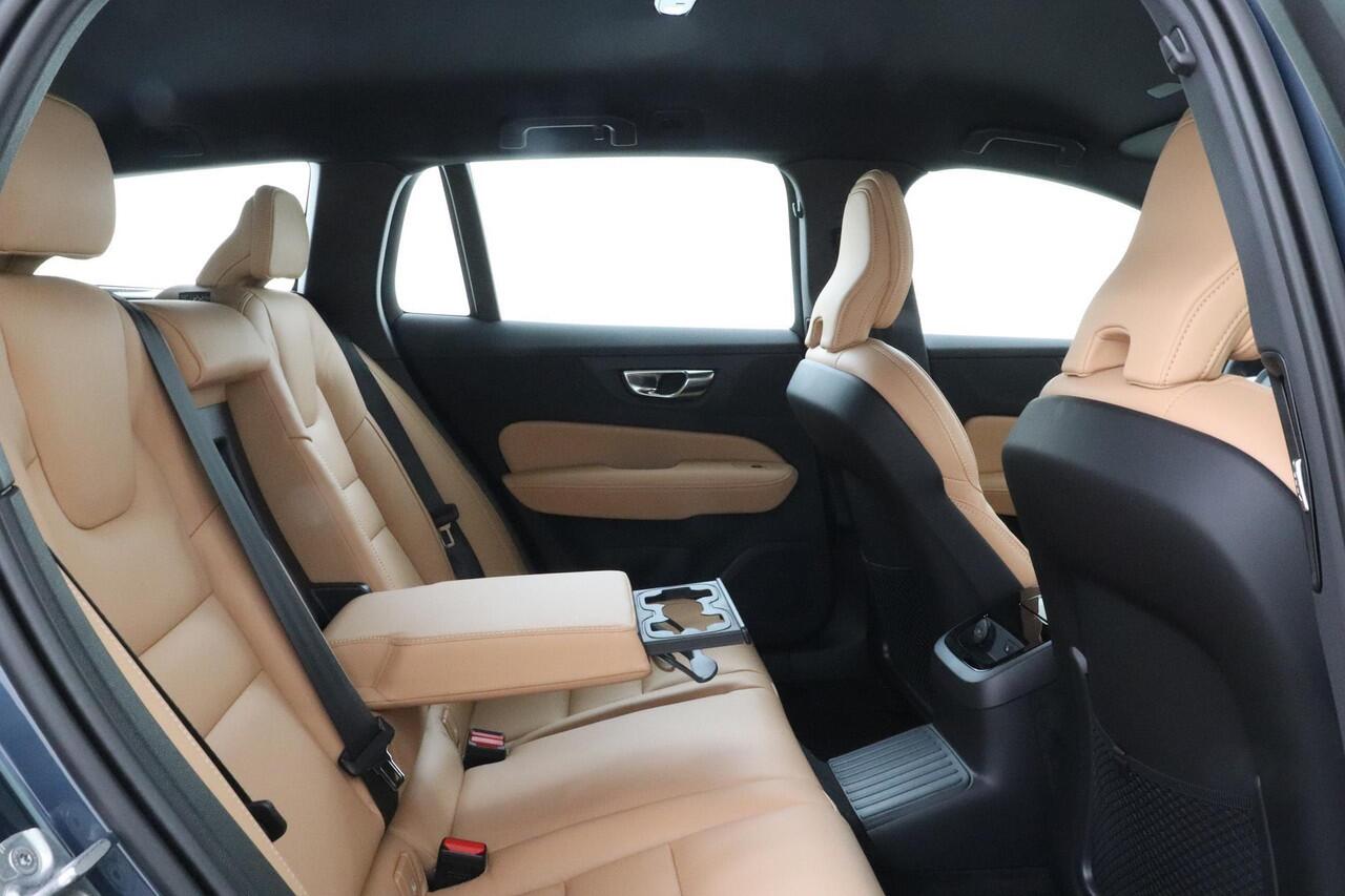 Volvo V60 T6 PLUG-IN HYBRID AWD PLUS DARK -GEVENT.LEDER|360°CAM|ADAP.CRUISE|KEYLESS|VERW.VOORRUIT