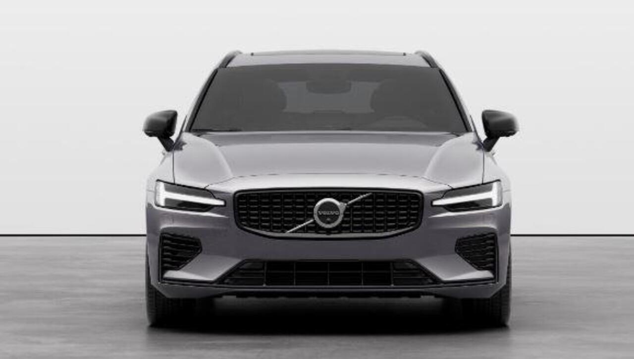 Volvo V60 T6 350PK Automaat Plug-in hybrid AWD Ultra Dark / Panoramadak / Napa leder / Open grid textiel / Extra getint glas / 19 5-Triple spaaks velgen / Harman Kardon