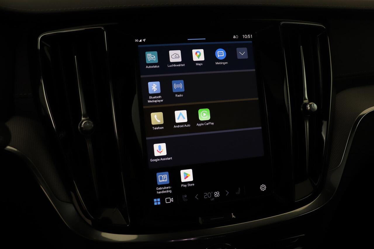 Volvo V60 T6 RECHARGE AWD ULTRA DARK -PANO.DAK|360°CAM|BOWERS&WILKINS|19"|HEAD-UP DISP.