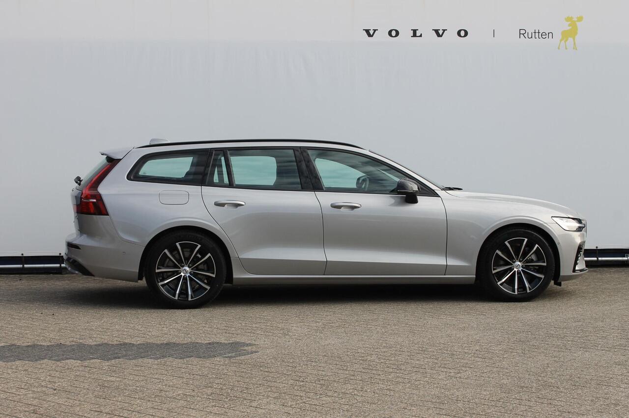 Volvo V60 T6 350PK Autm. Plug-in hybrid AWD Plus Dark Long Range / Google infotainment / Semi elekrisch wegklapbare trekhaak / Verwarmbare voorruit / Elektrisch bedienbare voorstoelen met geheugen / Verwarmbare voorstoelen