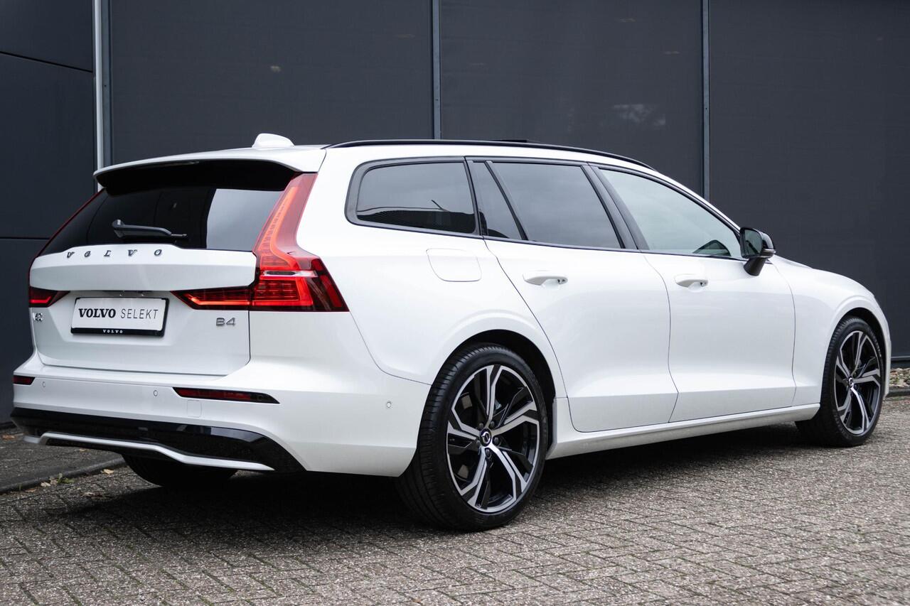Volvo V60 B4 Automaat Plus Dark | Premium Sound by Harman & Kardon | Elektrisch schuif-/kanteldak | Elektrisch verstelbare voorstoelen met geheugen | Stoelkoeling & verwarming | Elektrische Trekhaak | 360 graden Camera | BLIS | Adaptieve Cruis Control |