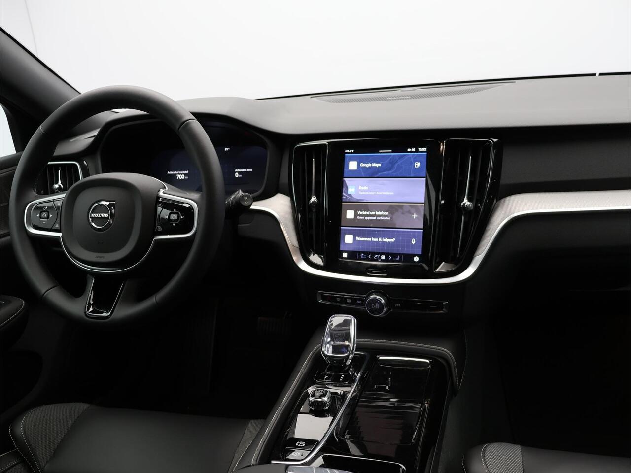 Volvo V60 2.0 T6 Plug-in hybrid AWD Plus Dark / Trekhaak / 360 Camera / Harman Kardon / Elektrische Stoelen / Stoel+Stuurverwarming / BLIS / Keyless / Adaptive Cruise /