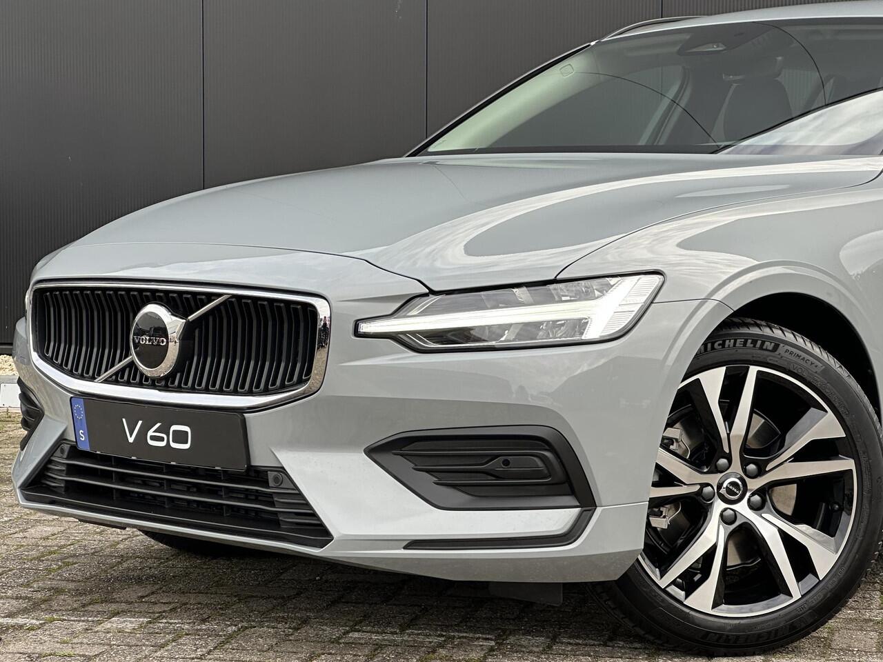Volvo V60 2.0 B4 Essential Edition Climate / park assist / Driver assist / 18 inch.