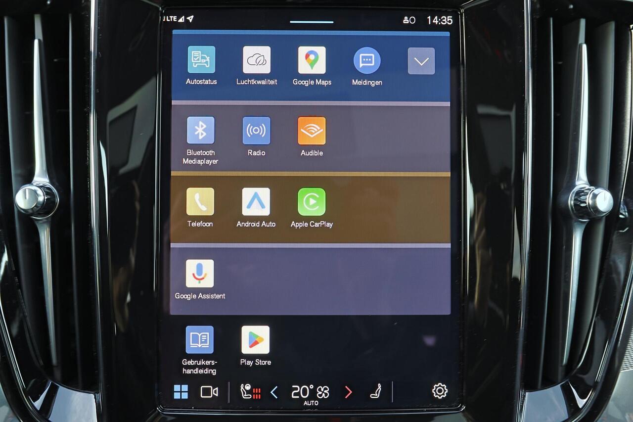 Volvo V60 T6 Recharge AWD Plus Dark - Panorama/schuifdak - IntelliSafe Assist & Surround - 360º Camera - Harman/Kardon audio - Adaptieve LED koplampen - Verwarmde voorstoelen, stuur & achterbank - Parkeersensoren voor & achter - Elektr. bedienb. voorstoelen met geh