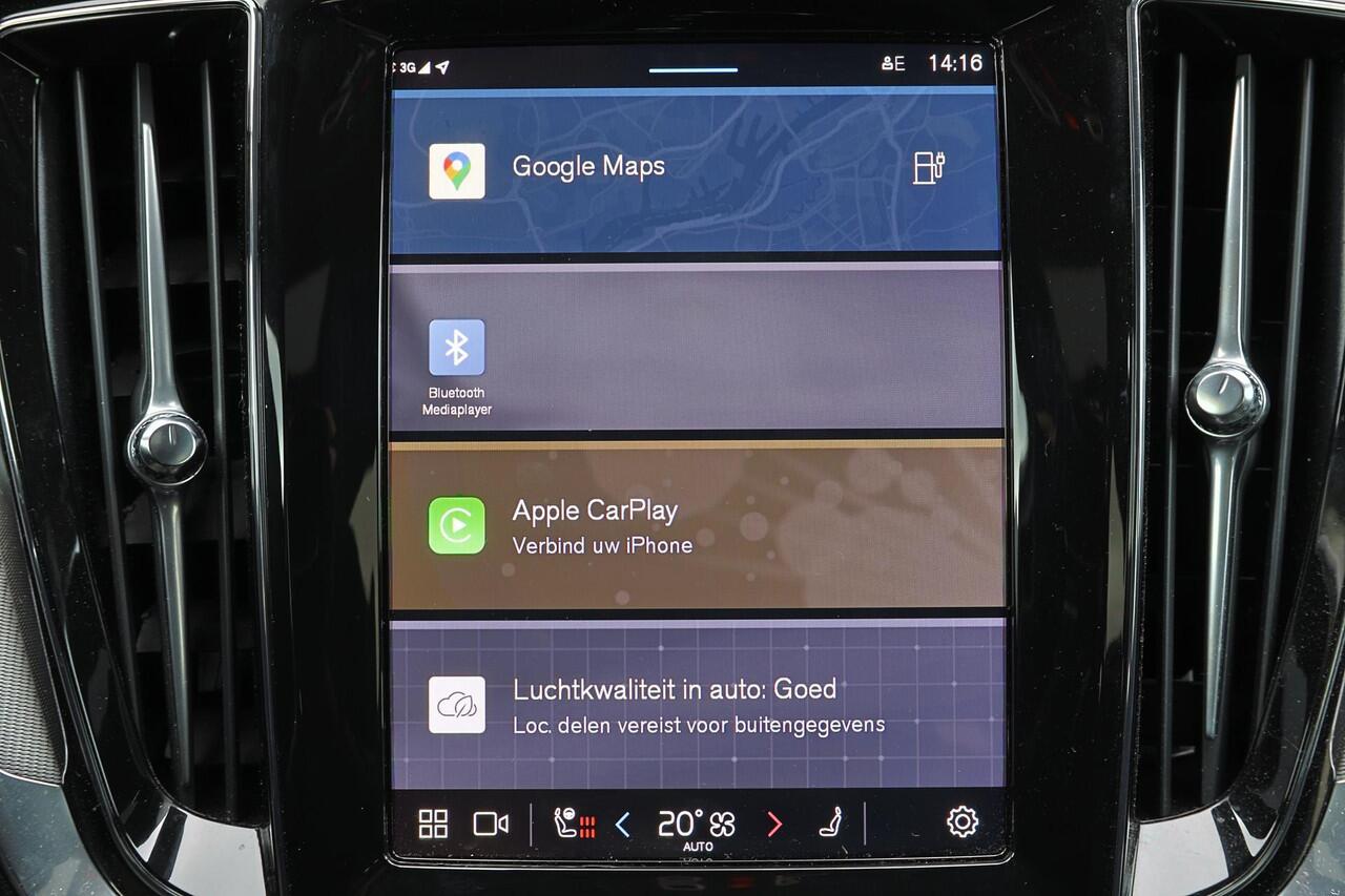 Volvo V60 T6 Recharge AWD Plus Dark - IntelliSafe Assist & Surround - 360º Camera - Harman/Kardon audio - Adaptieve LED koplampen - Verwarmde voorstoelen, stuur & achterbank - Parkeersensoren voor & achter - Elektr. bedienb. voorstoelen met geheugen - Extra getint 