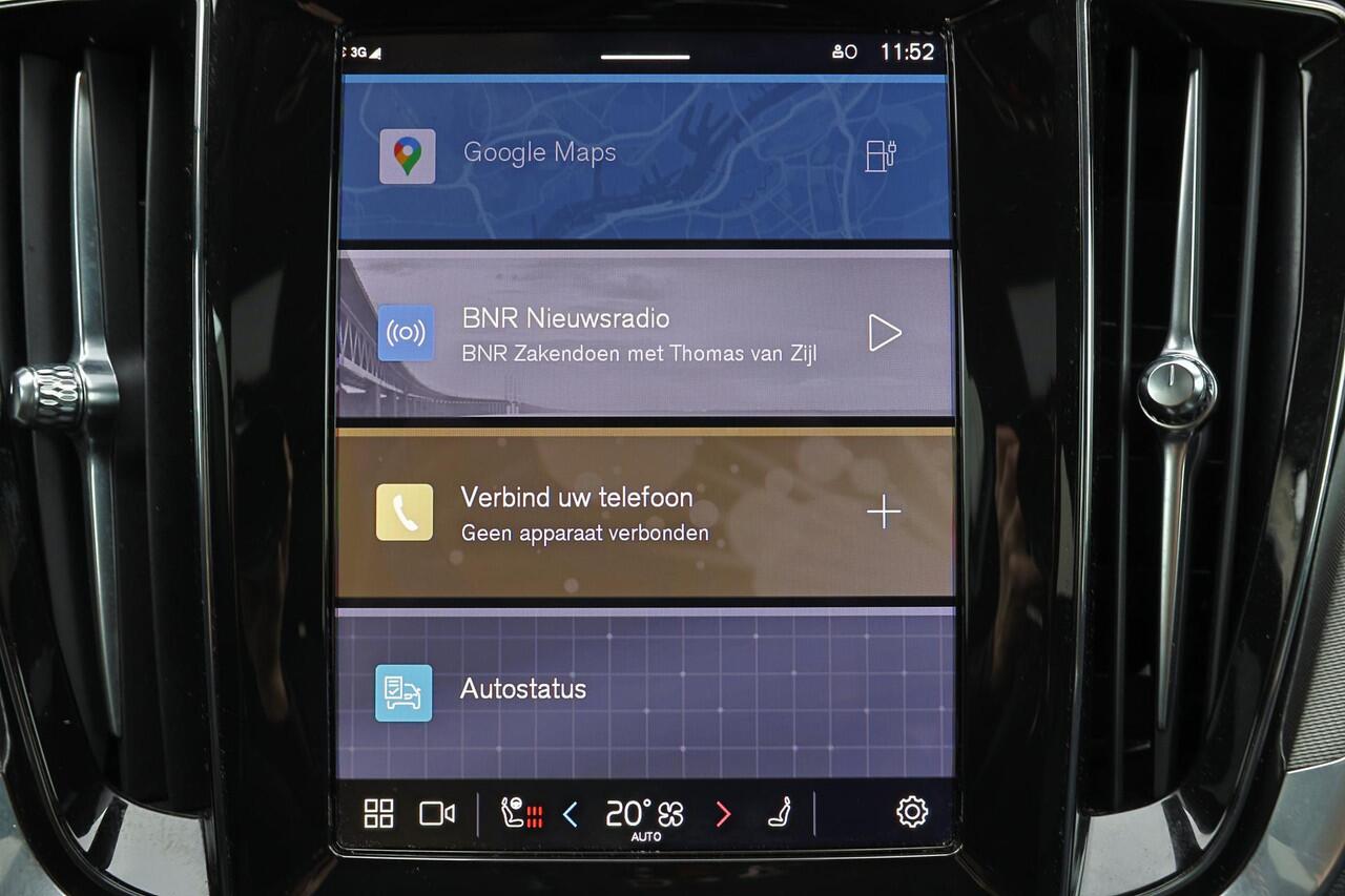 Volvo V60 T6 Recharge AWD Plus Dark - IntelliSafe Assist & Surround - 360º Camera - Harman/Kardon audio - Adaptieve LED koplampen - Verwarmde voorstoelen, stuur & achterbank - Parkeersensoren voor & achter - Elektr. bedienb. voorstoelen met geheugen - Extra getint 