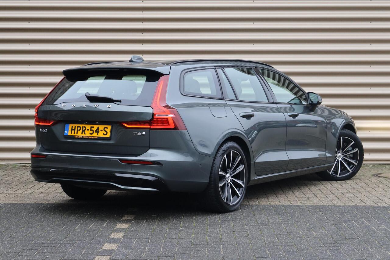 Volvo V60 T6 Plug-in hybrid AWD Plus Dark | Trekhaak elektr. | 360 camera | Harman Kardon