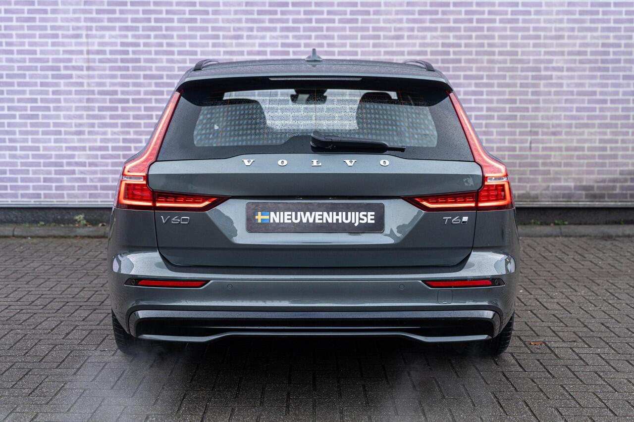 Volvo V60 2.0 T6 Plug-in hybrid AWD Plus Dark | Stoel-/Stuurverwarming | 360 Camera | Trekhaak | Keyless Entry | Dodehoekdetectie | Adaptive Cruise Control | Google | Long Range |