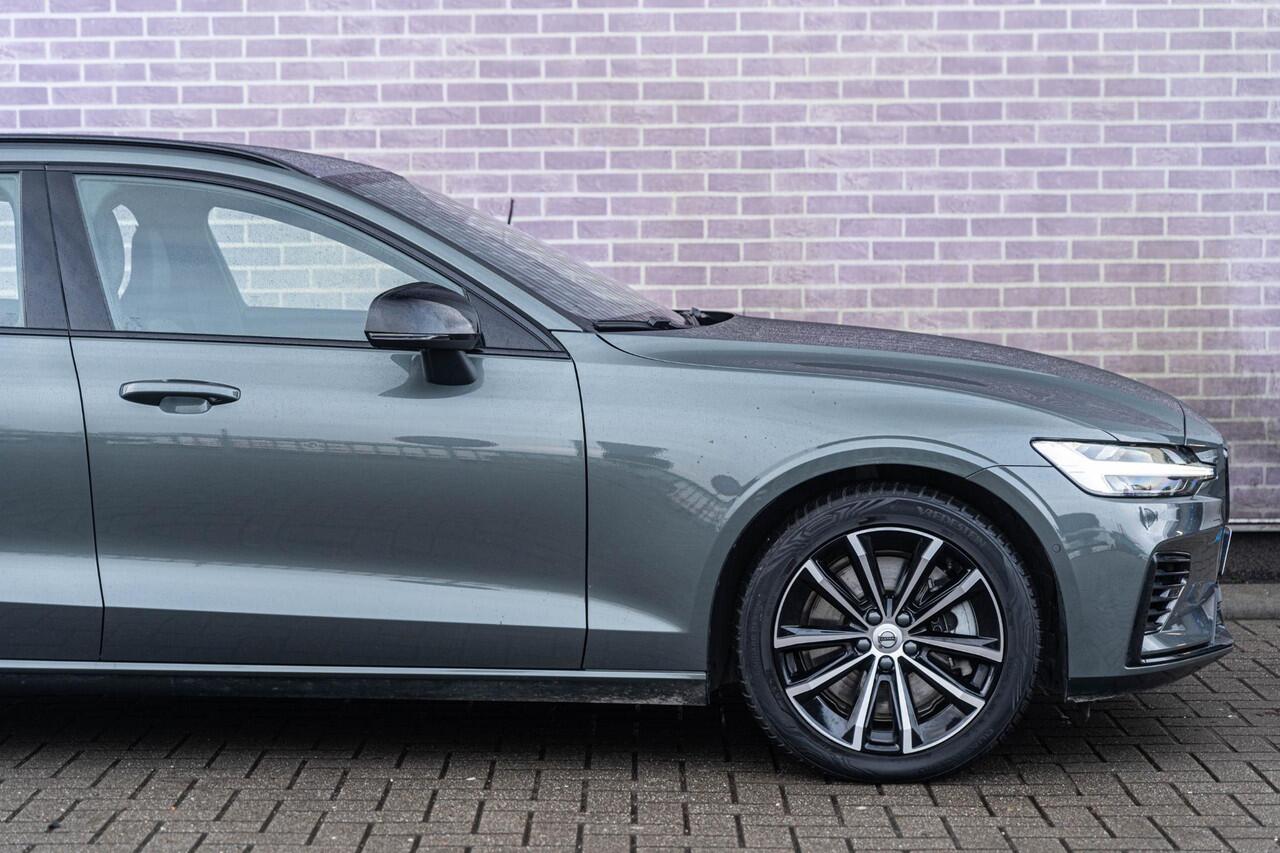 Volvo V60 2.0 T6 Plug-in hybrid AWD Plus Dark | Stoel-/Stuurverwarming | 360 Camera | Trekhaak | Keyless Entry | Dodehoekdetectie | Adaptive Cruise Control | Google | Long Range |
