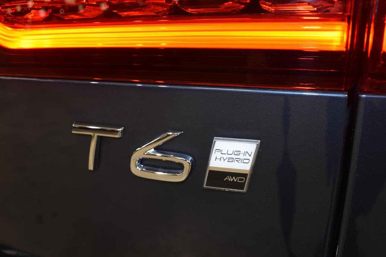 Volvo V60 T6 350PK Automaat Plug-in Hybrid AWD Plus Dark / Navigatie / 360 Camera / Harman Kardon / Stuur & Stoelverwarming / LM Velgen / Trekhaak