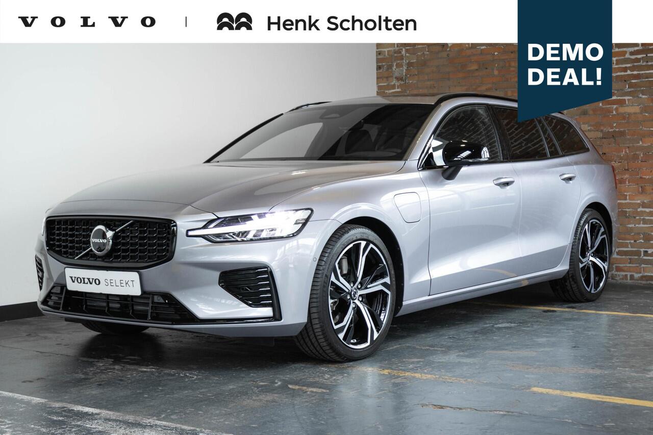 Volvo V60 T6 Plug-in hybrid AWD Plus Dark | Panoramadak schuif-/en Kantelfunctie | 360° Parkeercamera | Head-Up Display | Stoelverwarming | Google Infotainment | Parkeersensoren voor + achter | 19 inch 5-Spaaks Black / Diamond Cut velgen | Long Range |