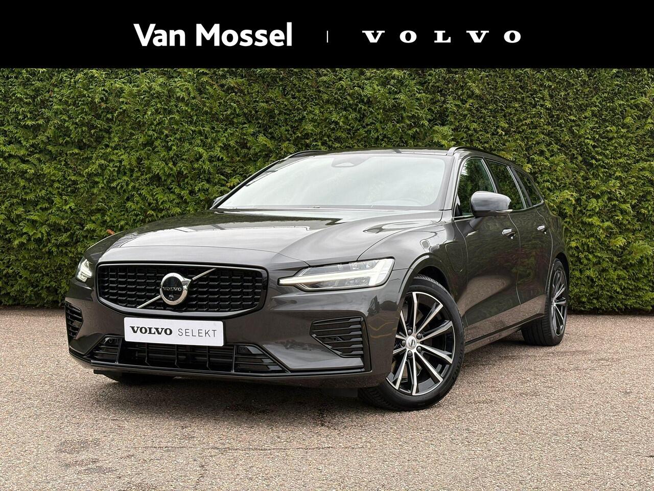 Volvo V60 T6 Plug-in hybrid AWD Plus Dark | Harman/Kardon | Stoel & Stuur verwarming | Trekhaak |