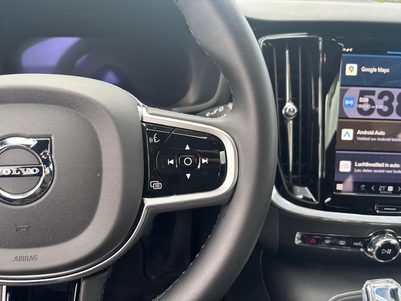 Volvo V60 T6 Plug-in hybrid AWD Plus Dark | 360 Camera | Memoryseats | Trekhaak