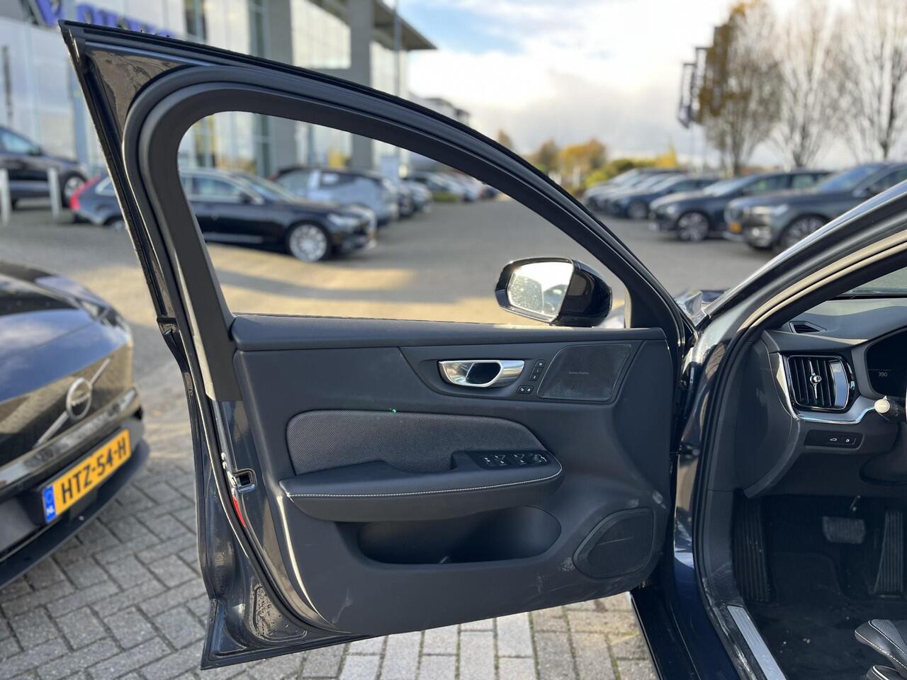 Volvo V60 T6 Plug-in hybrid AWD Plus Dark | Harman / Kardon | Memoryseats | 360 Graden Camera |