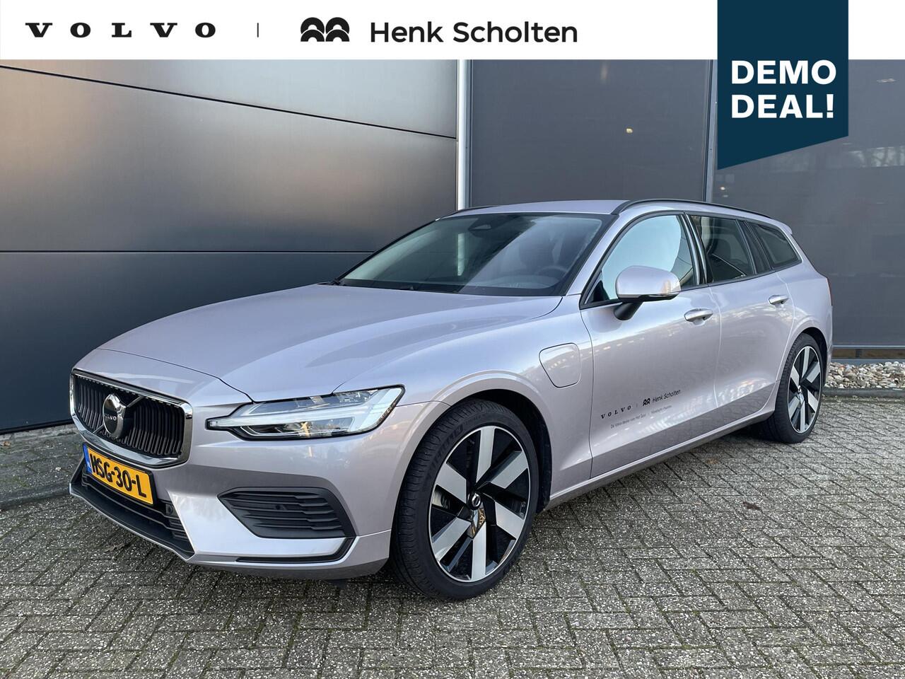 Volvo V60 T6 Plug-in hybrid AWD Essential Edition | Verwarmbare voorstoelen en stuurwiel | Adaptive Cruise Control | BLIS | Google Navigatie | Apple Carplay | Parkeercamera |