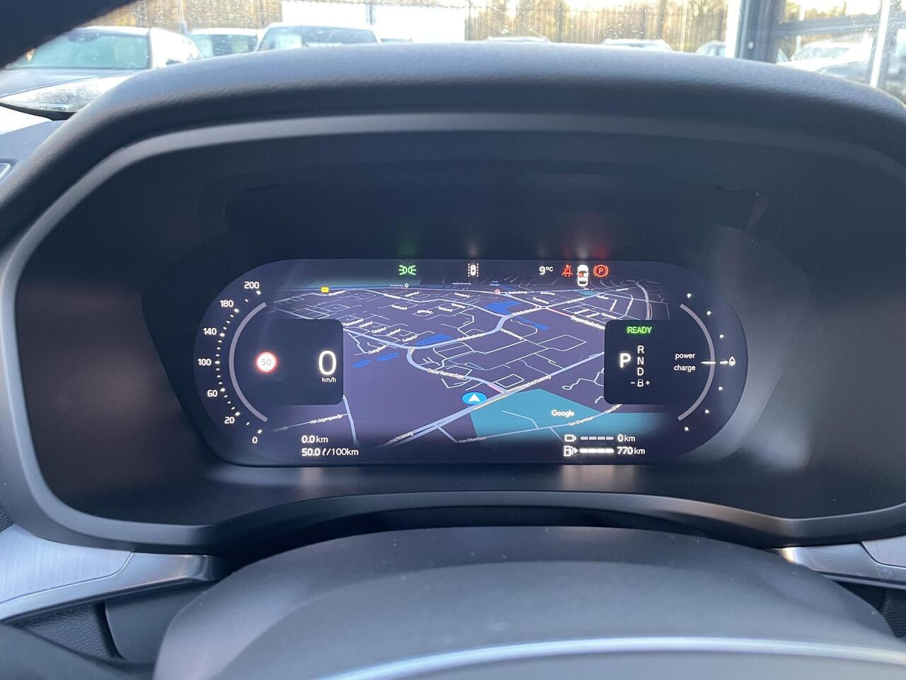 Volvo V60 T6 Plug-in hybrid AWD Essential Edition | Verwarmbare voorstoelen en stuurwiel | Adaptive Cruise Control | BLIS | Google Navigatie | Apple Carplay | Parkeercamera |