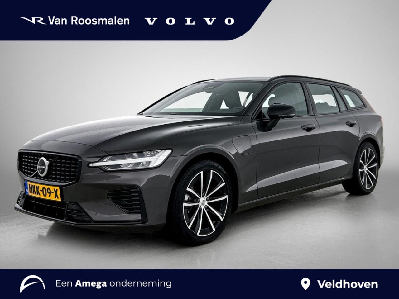 Volvo V60 T6 + Dark | Trekhaak | Sport interieur | Pilot Assist | BLIS |