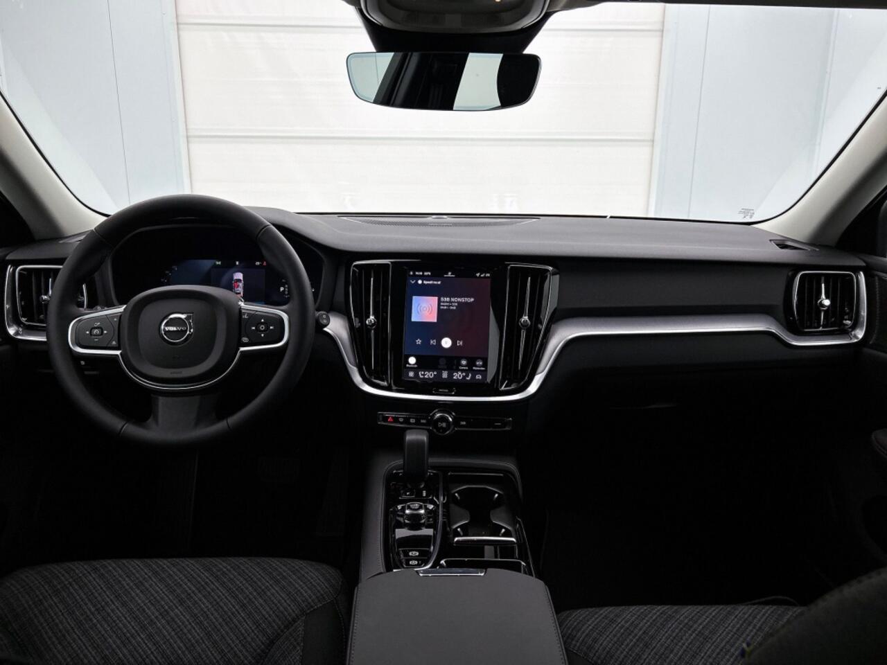 Volvo V60 V60 T6 Twin Engine Business | ACTIE | van 58.790 voor 54.676