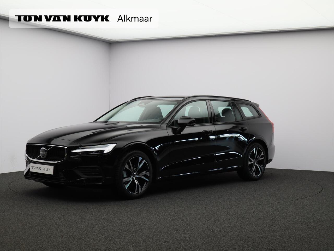 Volvo V60 B4 197PK Essential Edition / Adaptive Cruise / Climate Pack / BLIS / Pilot Assist / 18" Wielen / Park Assist Achter+Voor /