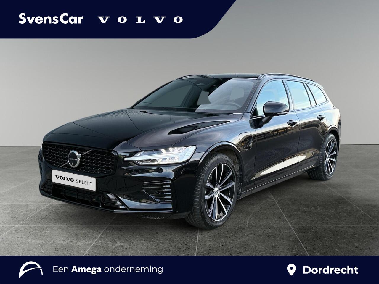 Volvo V60 2.0 T6 Plug-in hybrid AWD Plus Dark | Trekhaak | Verwarmde voorruit | 360 graden camera | Harman/Kardon |