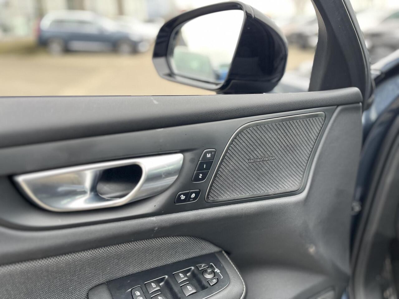 Volvo V60 T6 Plug-in hybrid AWD Plus Dark | Harman/Kardon | Memoryseats | 360 Graden Camera |