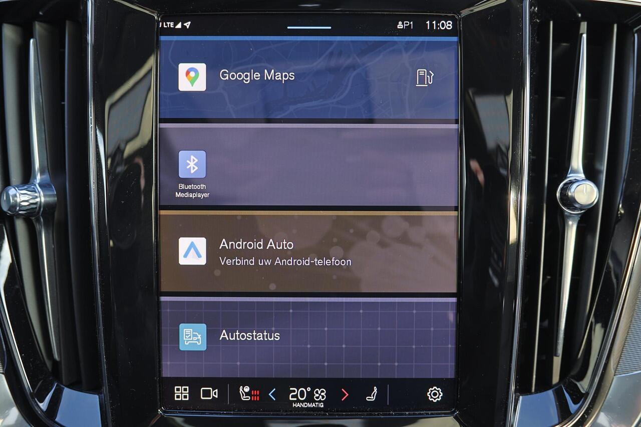 Volvo V60 B4 Plus Dark - Panorama/schuifdak - IntelliSafe Assist & Surround - 360º Camera - Harman/Kardon audio - Adaptieve LED koplampen - Verwarmde voorstoelen, stuur & achterbank - Parkeersensoren voor & achter - Elektr. bedienb. voorstoelen met geheugen - Draad