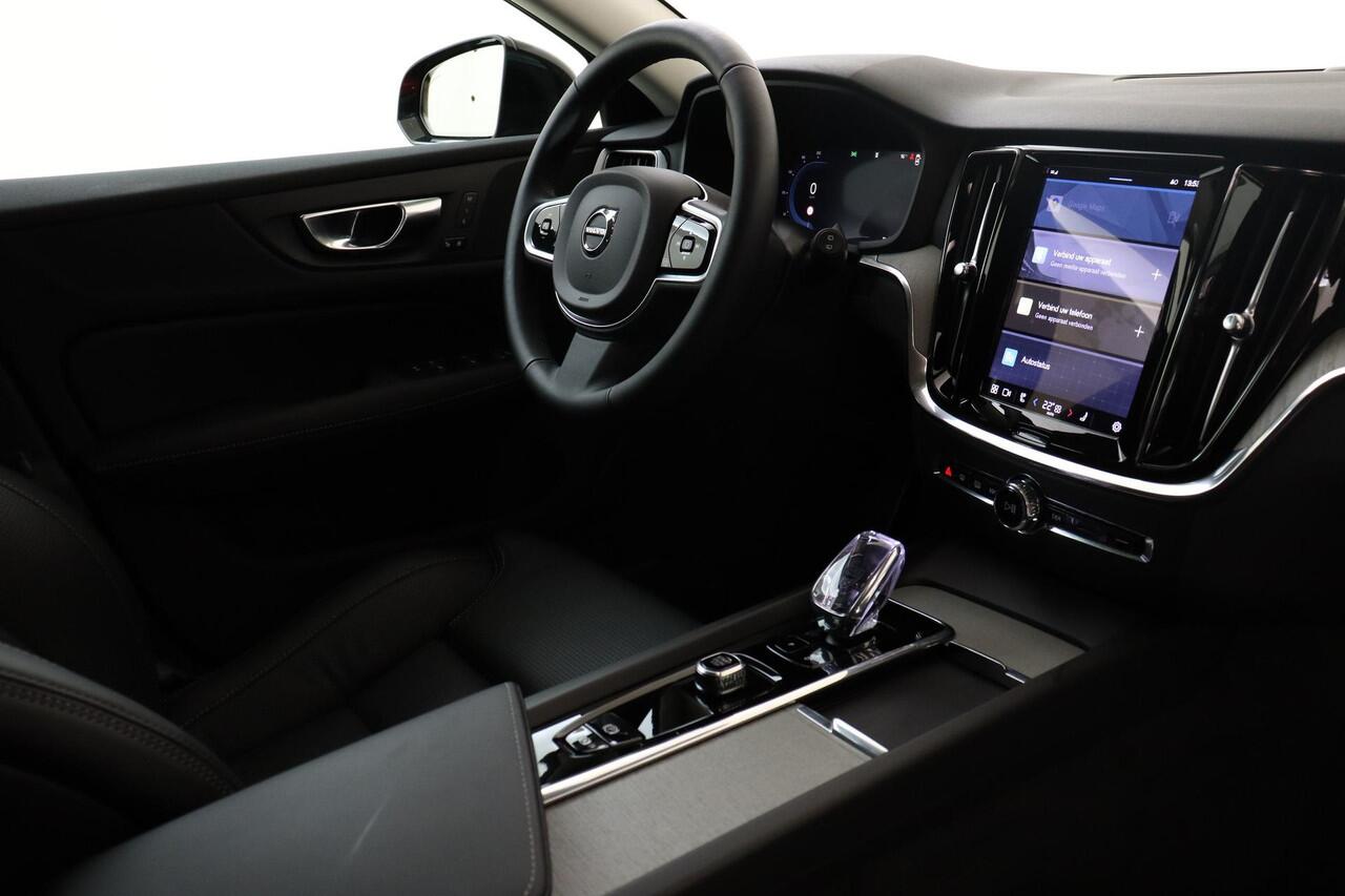 Volvo V60 B4 (M-HYBRID) PLUS DARK -GEVENT.LEDER|CAMERA|TREKHAAK|ADAP.CRUISE|POWER-SEATS|19"