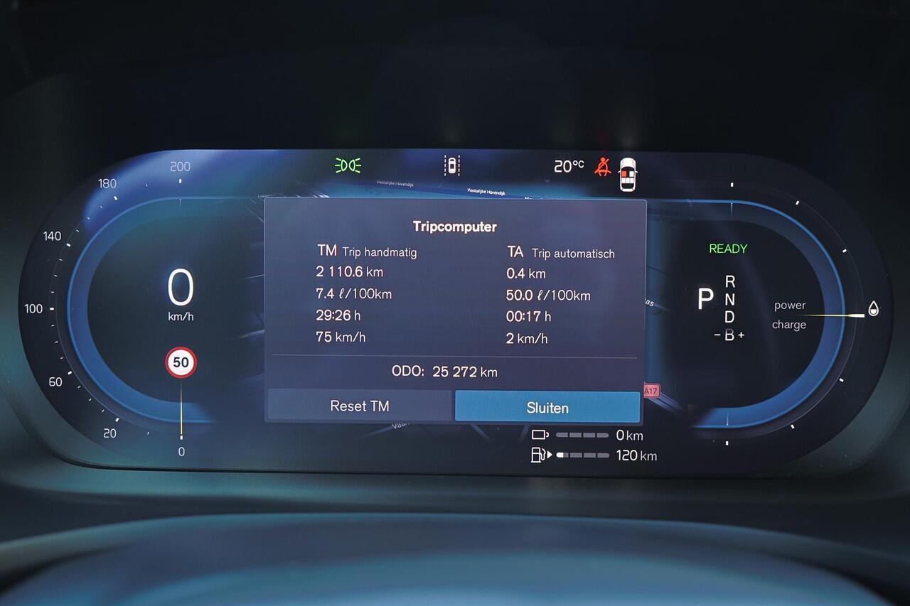 Volvo V60 T6 Recharge AWD Core Bright - IntelliSafe Assist & Surround - 360º Camera - Harman/Kardon audio - Adaptieve LED koplampen - Verwarmde voorstoelen, stuur & achterbank - Parkeersensoren voor & achter - Extra getint glas - 18' LMV