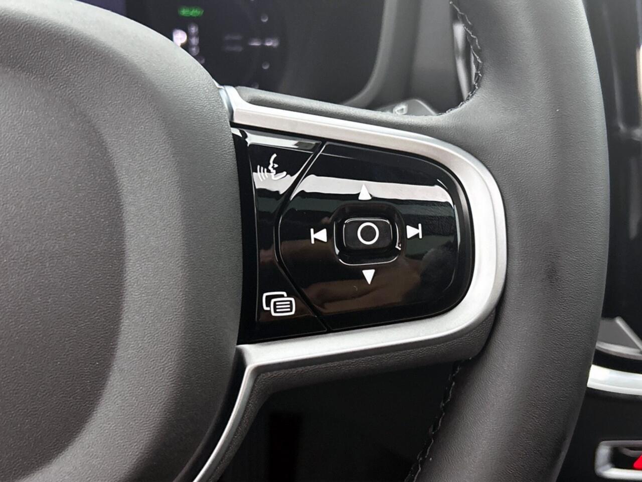 Volvo V60 T6 Twin Plus Dark| Nieuw | ACTIE | Van 64.480 voor 59985