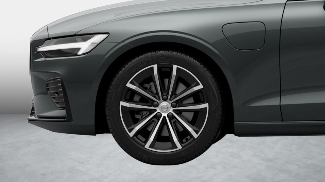 Volvo V60 2.0 T8 Plug-in hybrid AWD Plus Dark