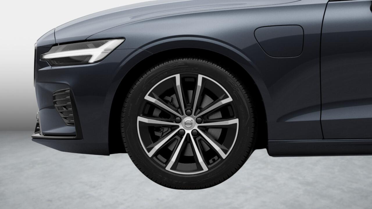 Volvo V60 2.0 T8 Plug-in hybrid AWD Plus Dark