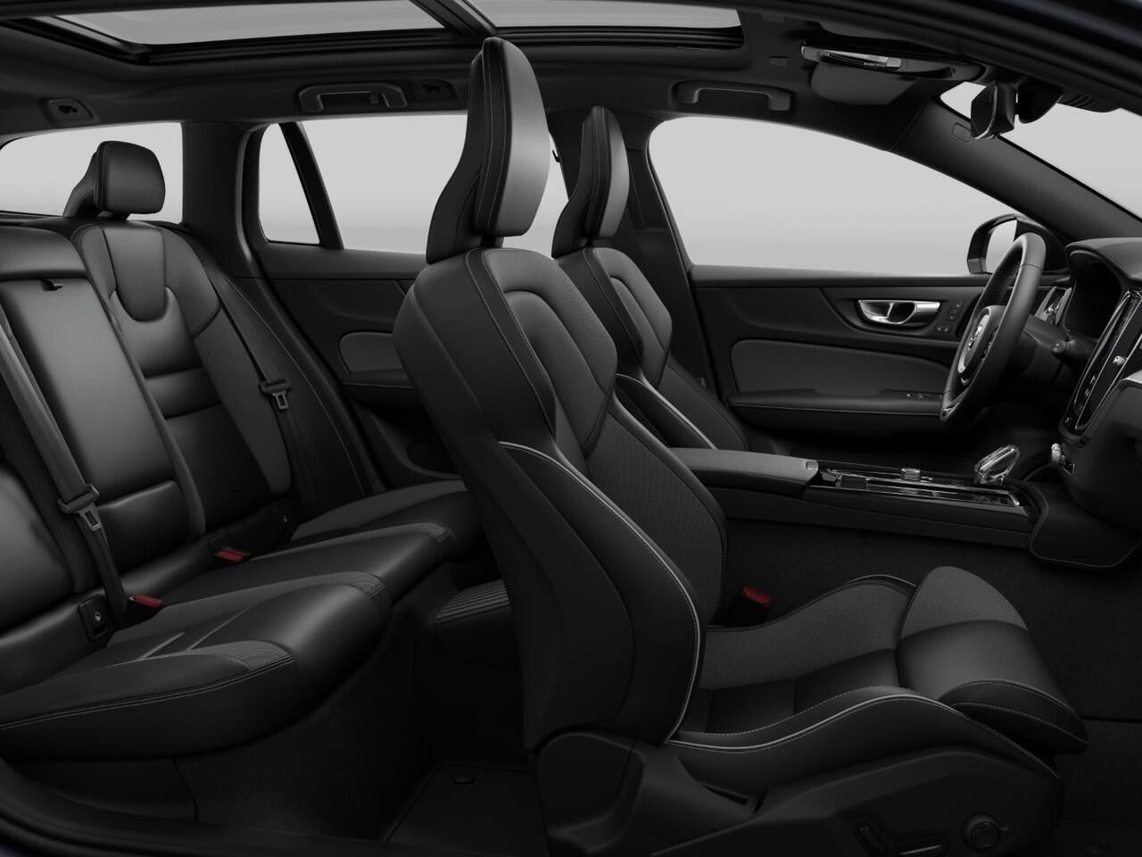 Volvo V60 2.0 T8 Plug-in hybrid AWD Ultra Perf. Ed. Dark