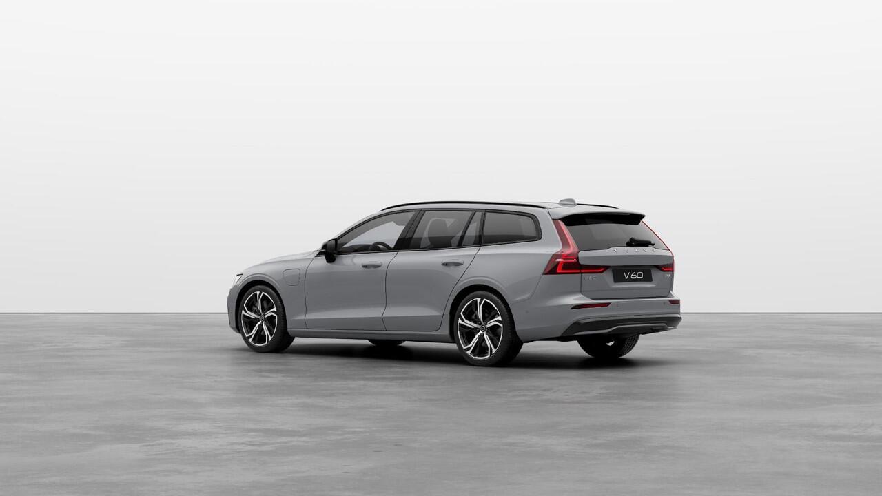 Volvo V60 2.0 T8 Plug-in hybrid AWD Plus Perform. Ed. Dark / Pano. dak / Elek. verstelbare stoelen / Voor+achter+stuur verwarmd / 19" velgen / Harman Kardon / Leder / 360 camera /