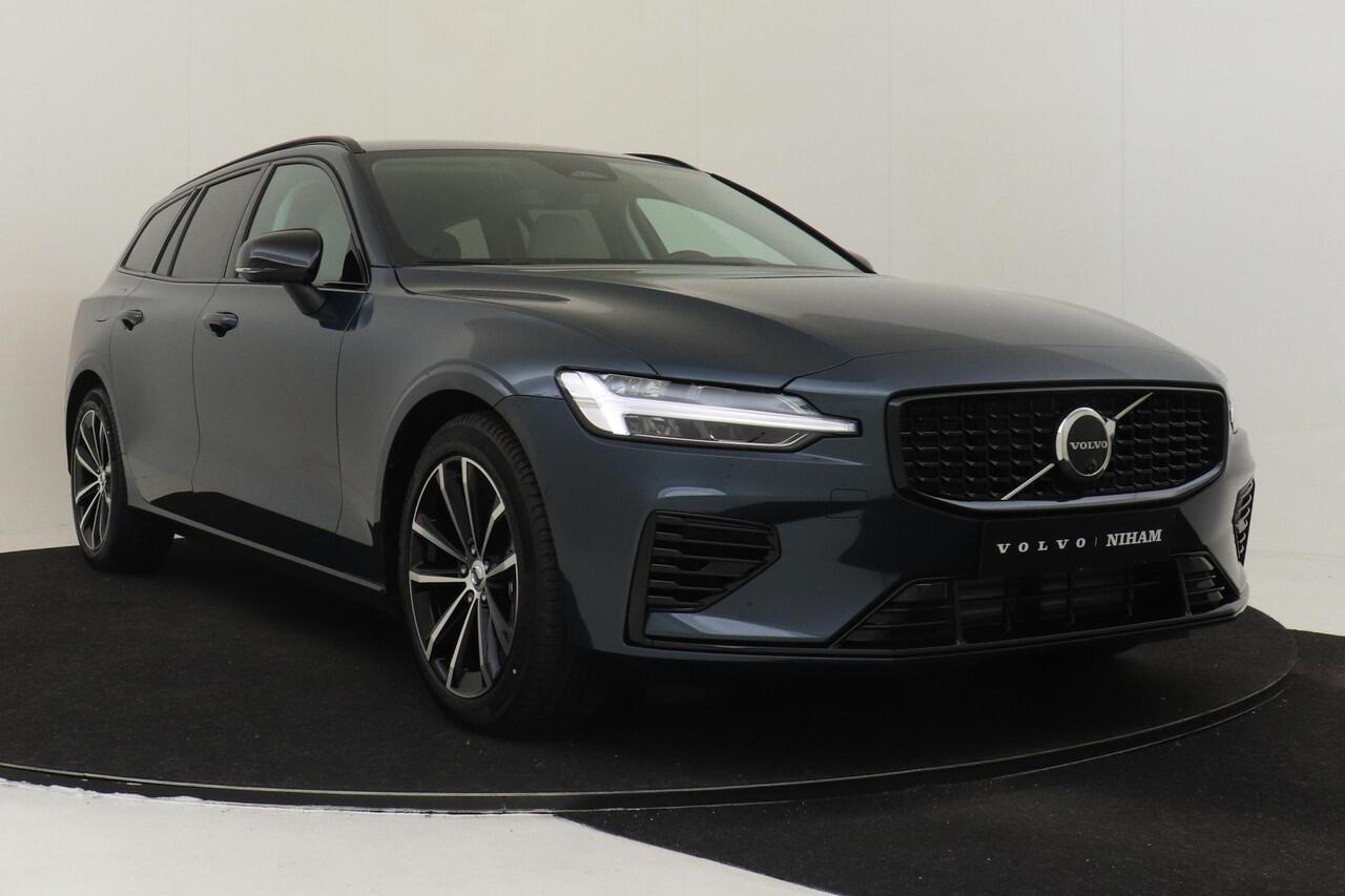 Volvo V60 T6 PLUG-IN HYBRID AWD PLUS DARK -HARMAN/KARDON|360°CAM|POWER-SEATS|KEYLESS|18"
