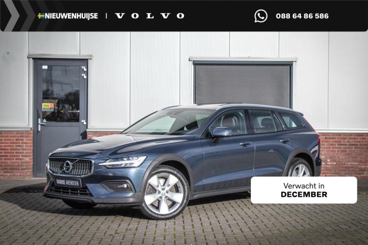 Volvo V60 CROSS COUNTRY 2.0 B5 AWD Pro | Panoramadak | Head-up display | Harman Kardon audio | Nappa lederen bekleding | 360 camera | Elektrische stoelverstelling | Standkachel | Adaptive cruise control | Trekhaak