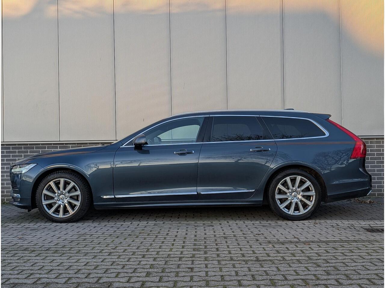 Volvo V90 2.0 T5 Inscription | Panorama | 360° Camera | Head-up | Intelli Safe | Carplay