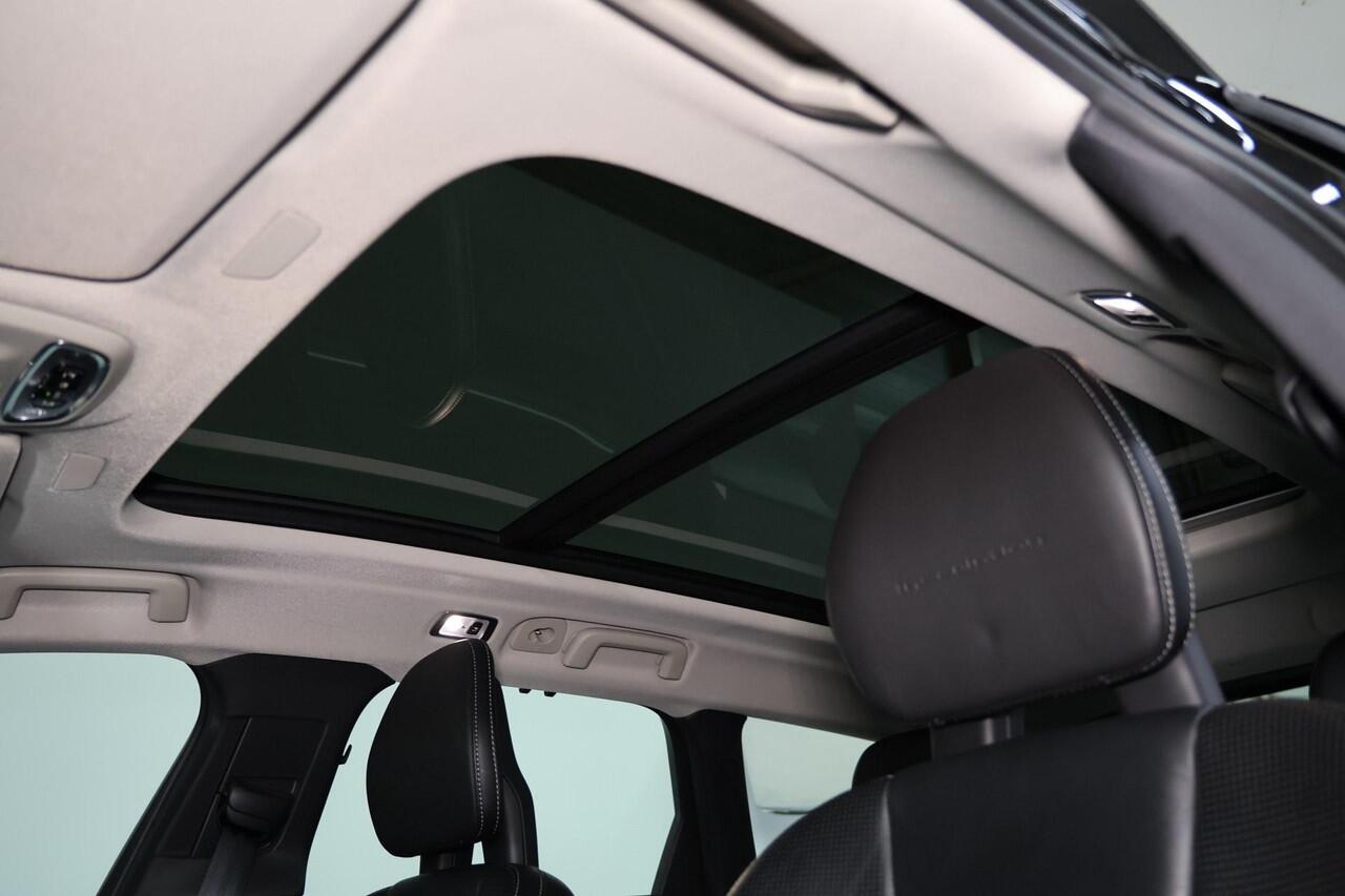 Volvo V90 T5 Inscription - Intellisafe Assist & Surround - Panoramadak - Parkeerverwarming - Head-up display - Geventileerd Nappa leder - Massage voorstoelen - Achteruitrijcamera - DAB - Full LED koplampen - 19' wielen - Park Assist Pilot