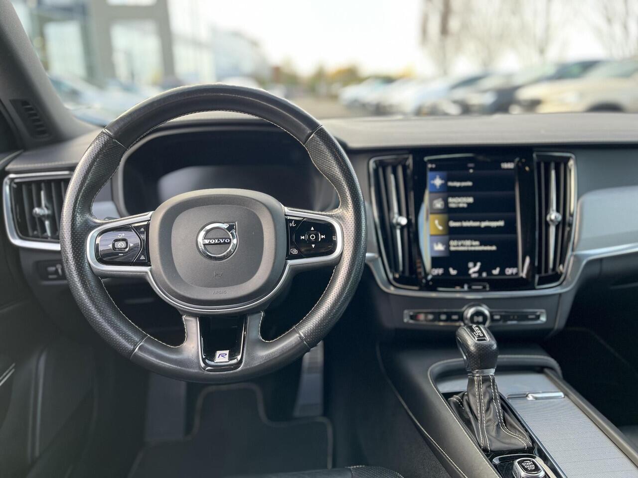 Volvo V90 T4 R-Design