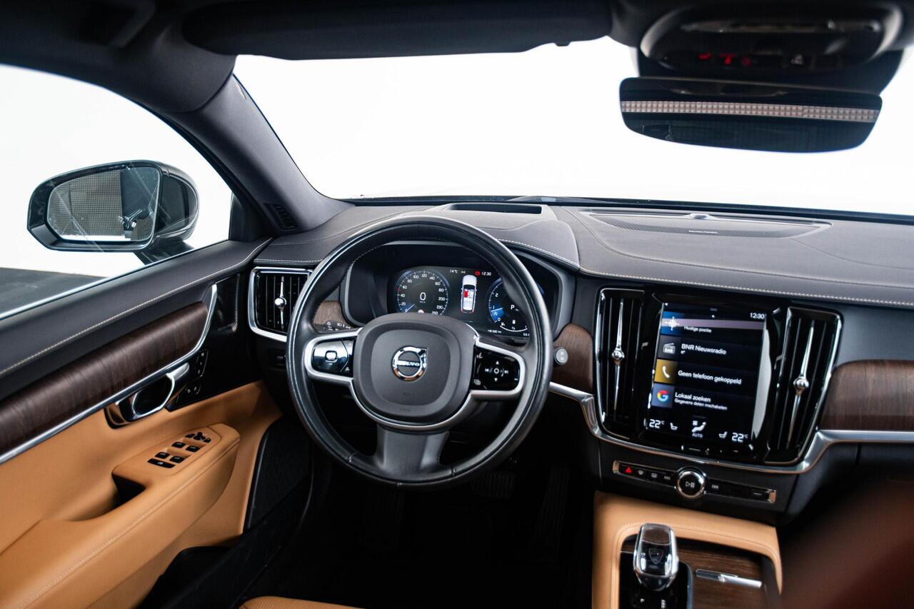 Volvo V90 2.0 B5 Inscription Trekhaak - Panoramadak - Head Up - Adaptive Cruise Control - Harman Kardon - Sensus Navigatie - Zongordijnen in de achterportieren - Parkeerverwarming met timer - Verwarmbaar stuurwiel -