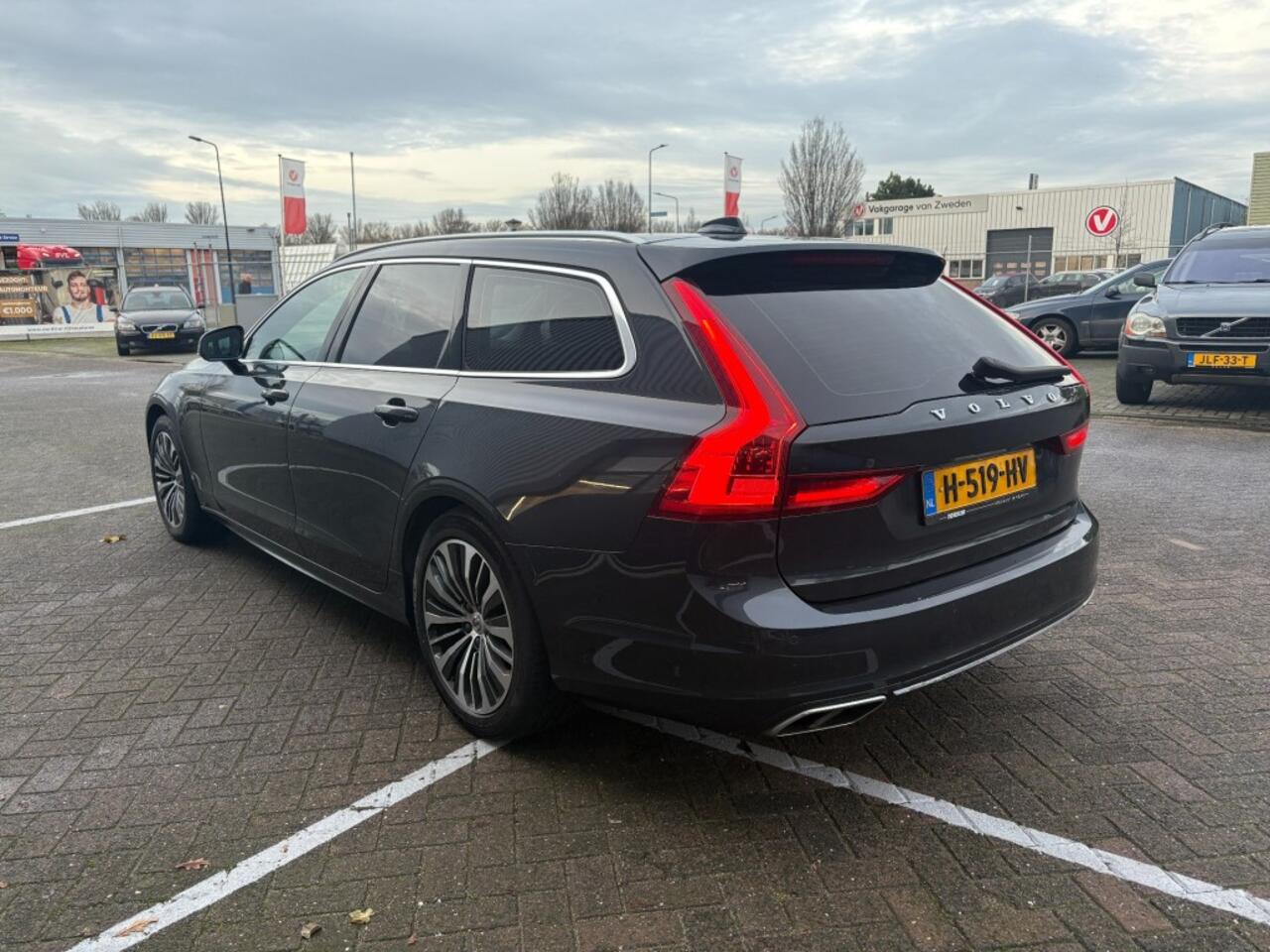 Volvo V90 2.0 T4 Momenrum Pro Pano I Trekhaak I All-in prijs!