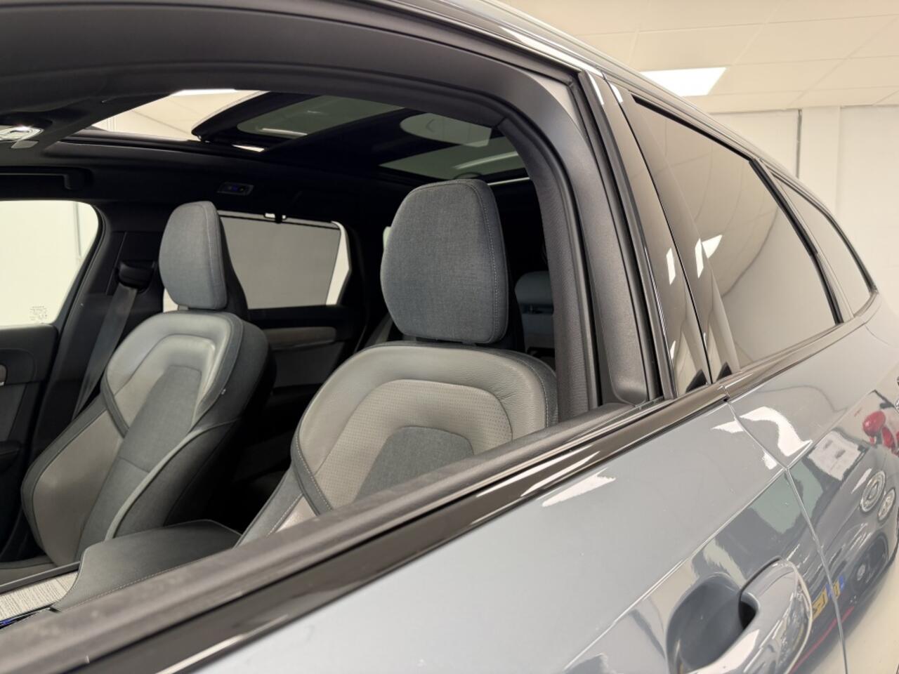 Volvo V90 Cross Country 2.0 B6 AWD Pro | Panoramadak | Winterpakket Pro | Pilot Assist |