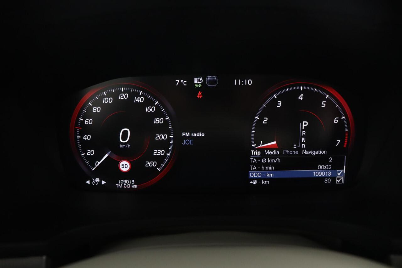 Volvo V90 2.0 T4 Business Luxury+ | NAP | ACC | Pano | DOH | Stoelverwarming | Trekhaak