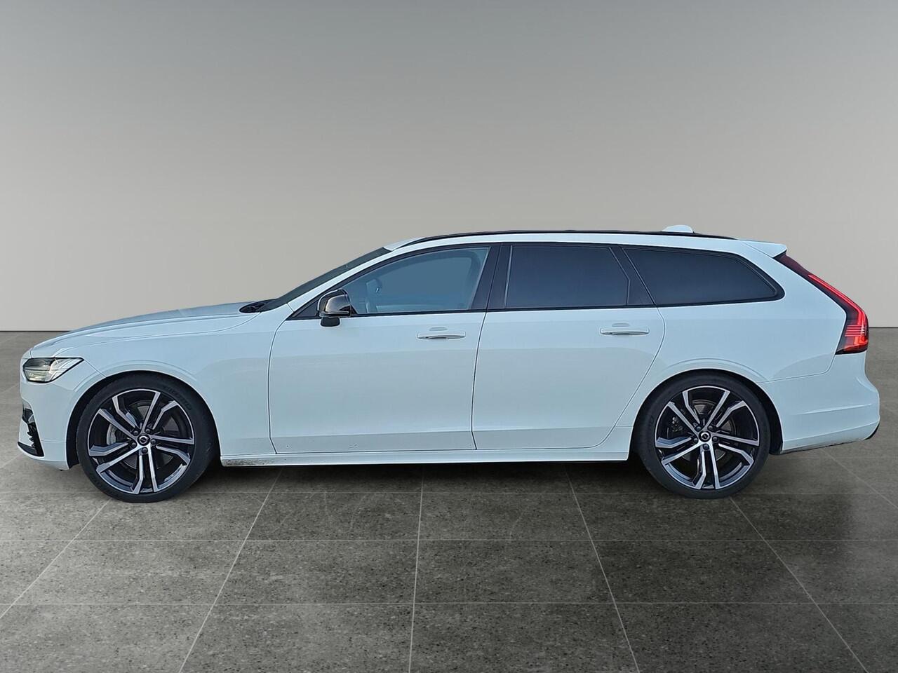 Volvo V90 2.0 B4 R-Design | Trekhaak | Panoramadak | 360 graden camera | Harman/Kardon |