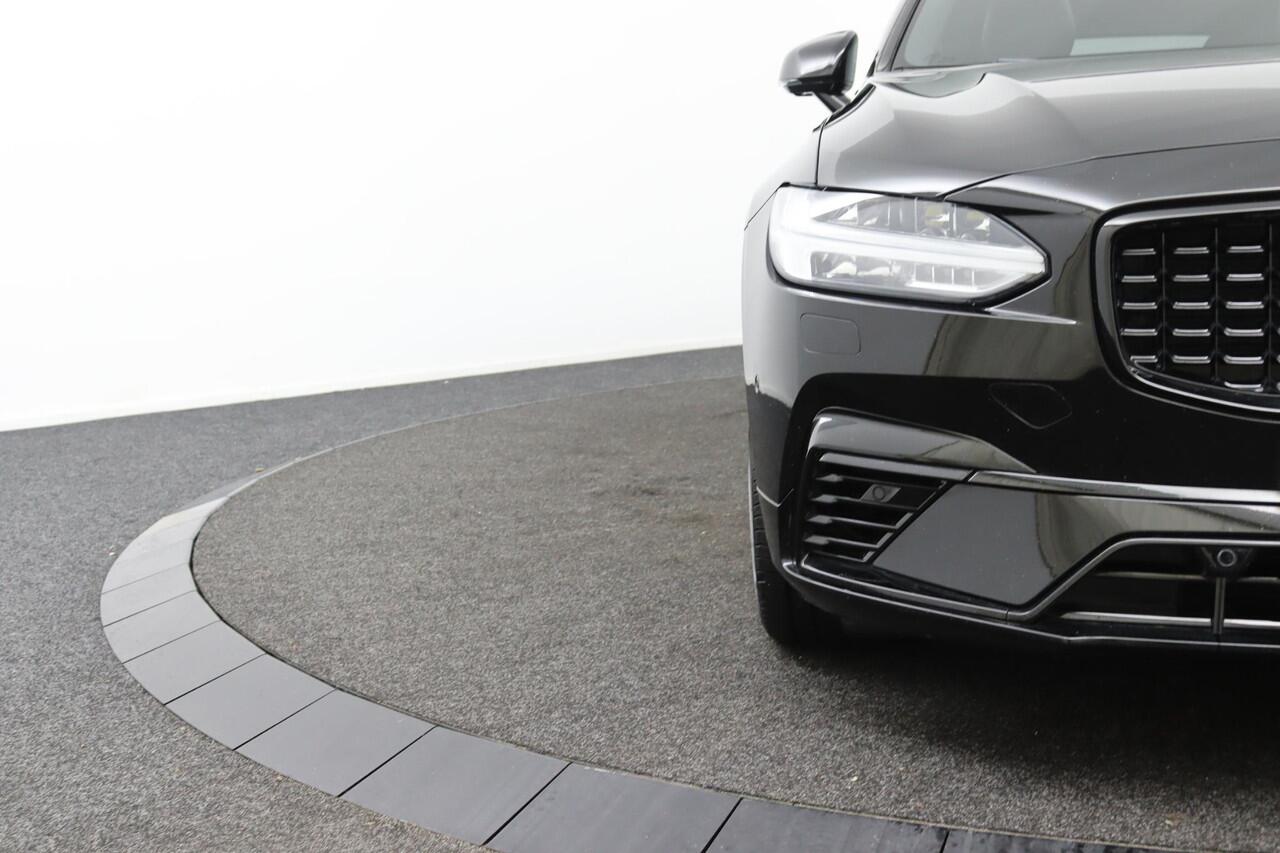 Volvo V90 2.0 T8 AWD R-Design Rijklaarprijs! Panodak! Trekhaak!