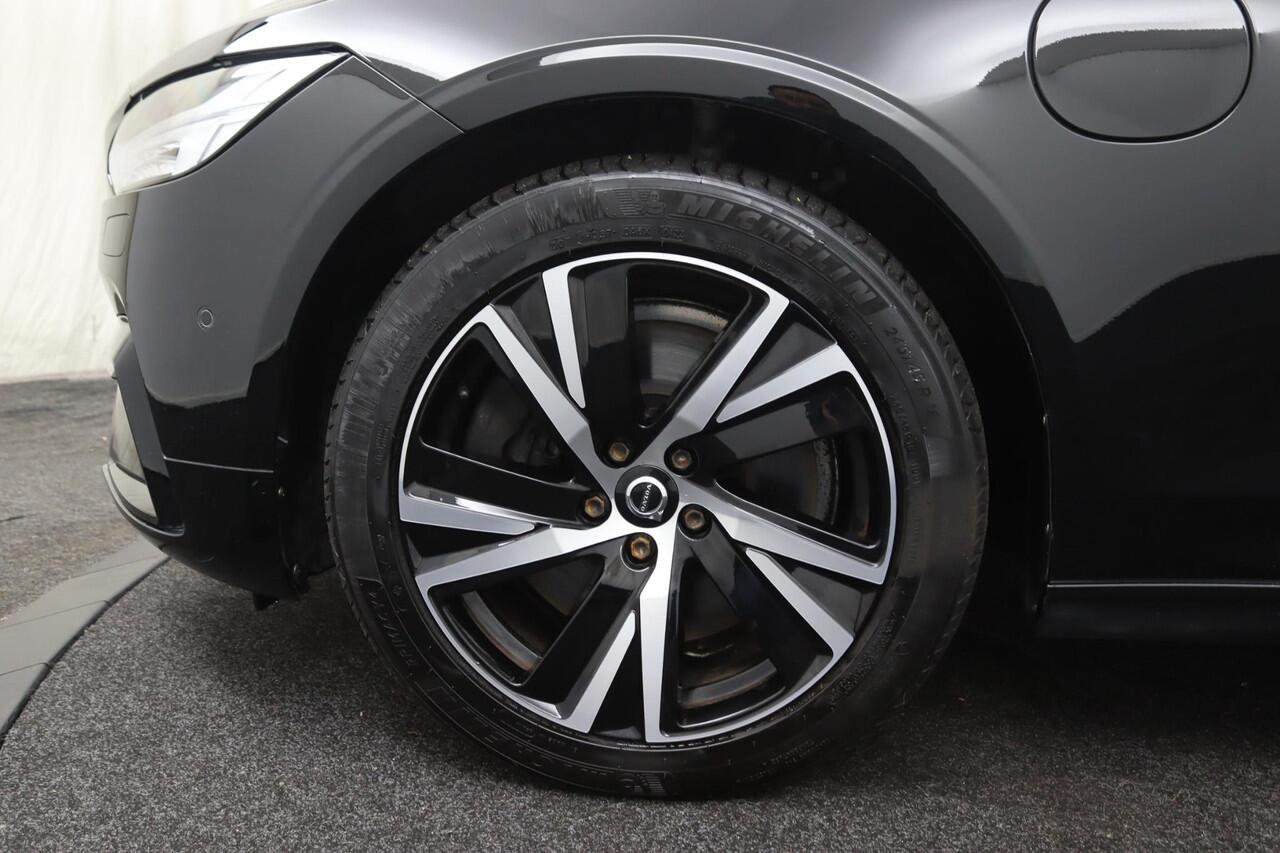 Volvo V90 2.0 T8 AWD R-Design Rijklaarprijs! Panodak! Trekhaak!