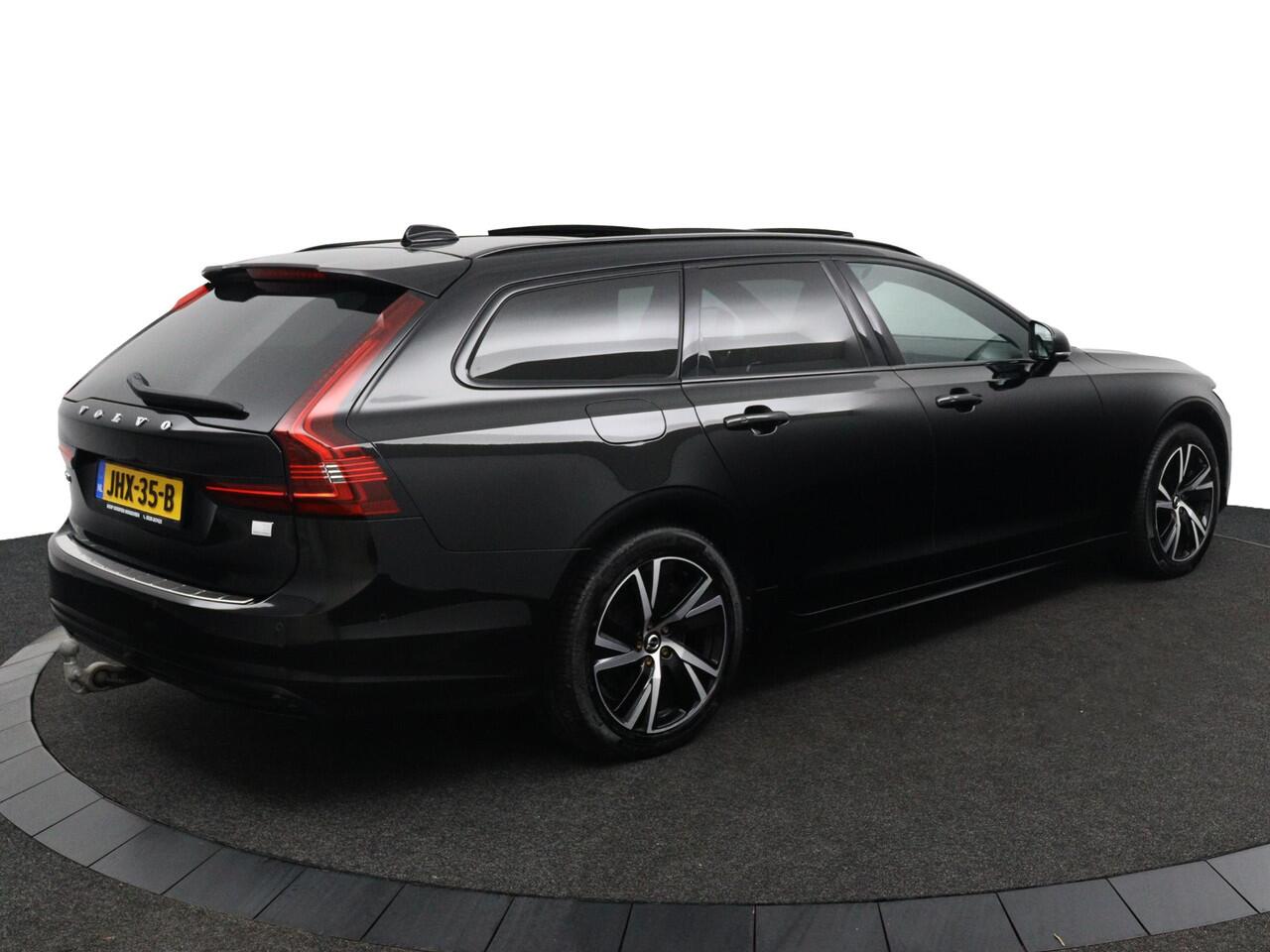 Volvo V90 2.0 T8 AWD R-Design Rijklaarprijs! Panodak! Trekhaak!