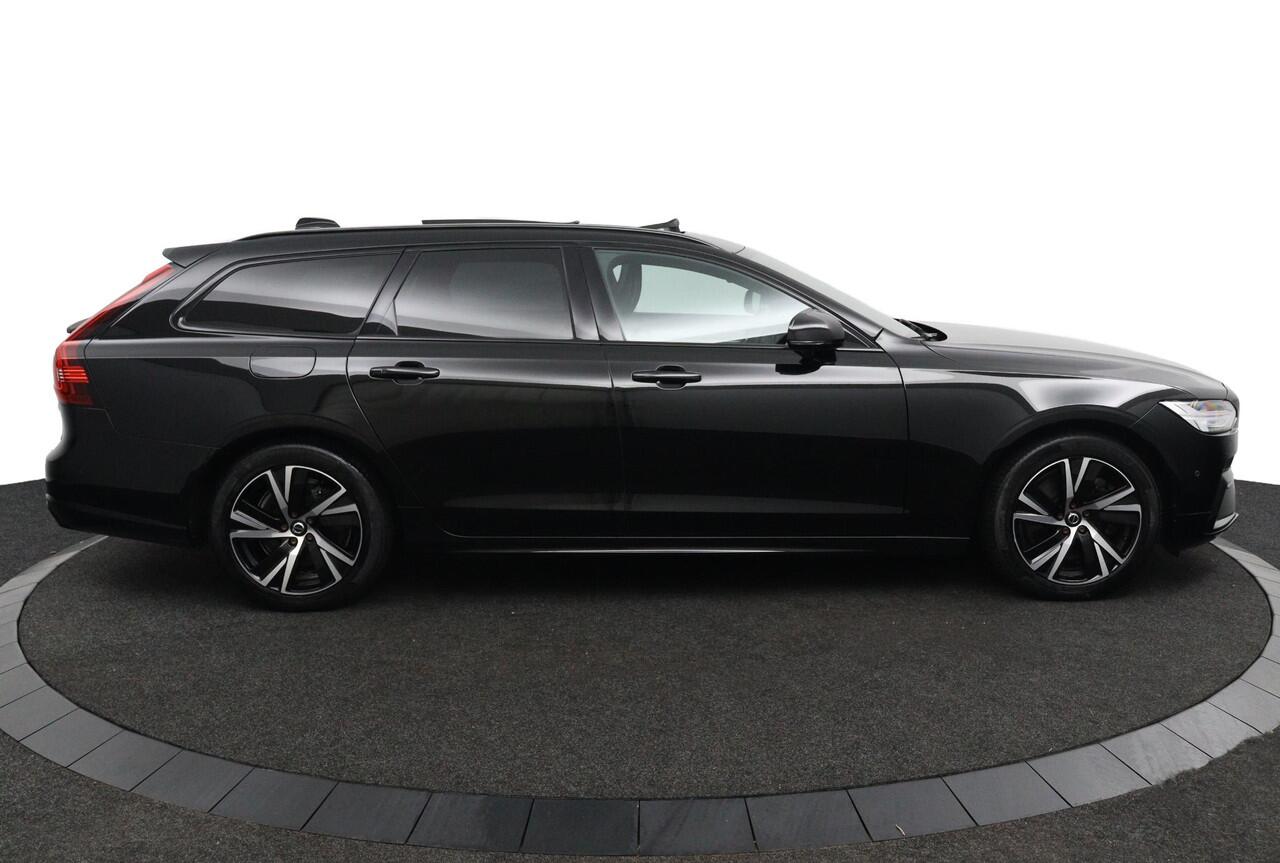 Volvo V90 2.0 T8 AWD R-Design Rijklaarprijs! Panodak! Trekhaak!